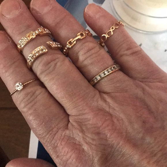 💎💍5 LITTLE RINGS💍💎 - Picture 2 of 6